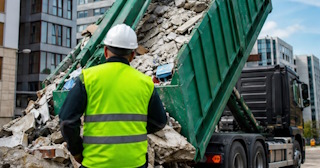 Вывоз строительного мусора в Ростове: услуги лицензированной компании — ПроМусор